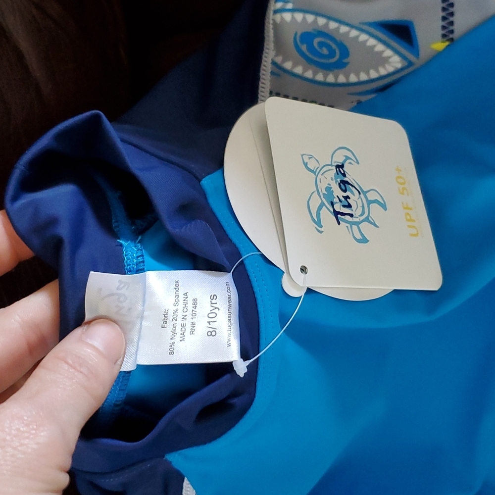 Boys Rashguards - Picture 10 of 11